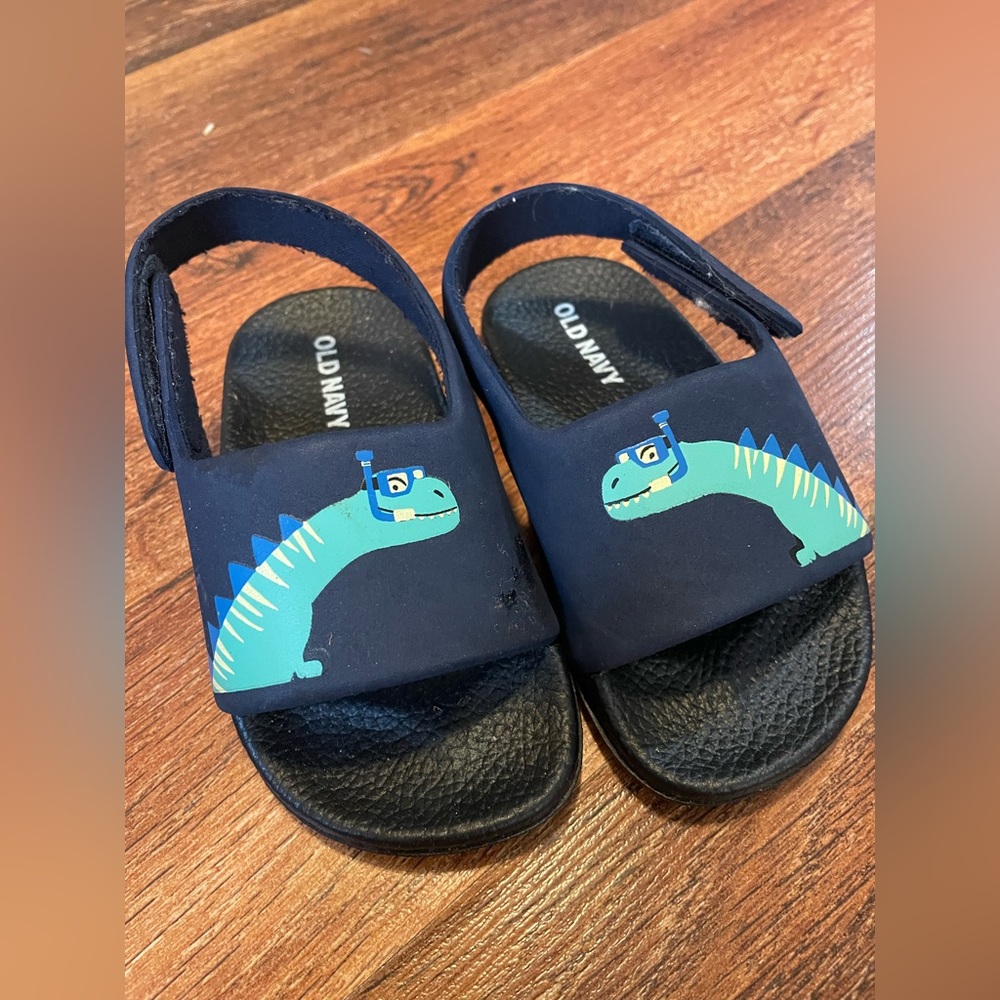 Baby sandals - Picture 2 of 3